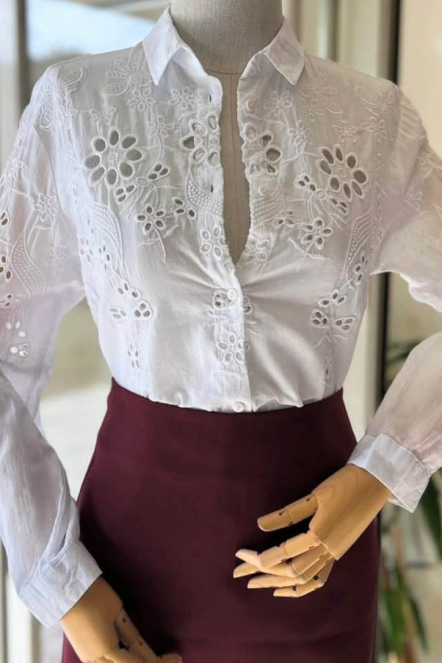 Beyaz Güpürlü Gömlek