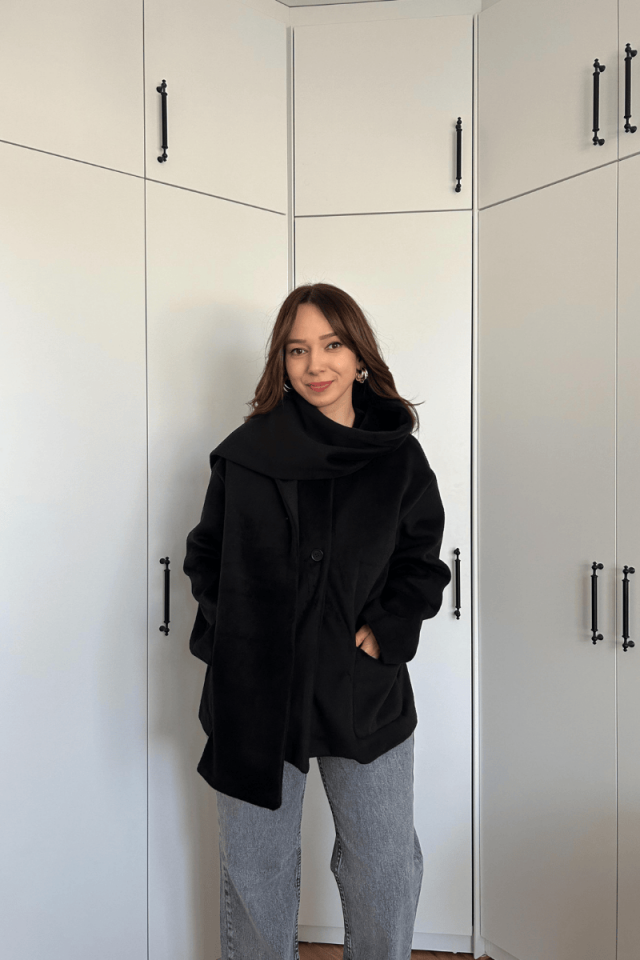 Şal Yaka Önden Cepli Siyah Kaban